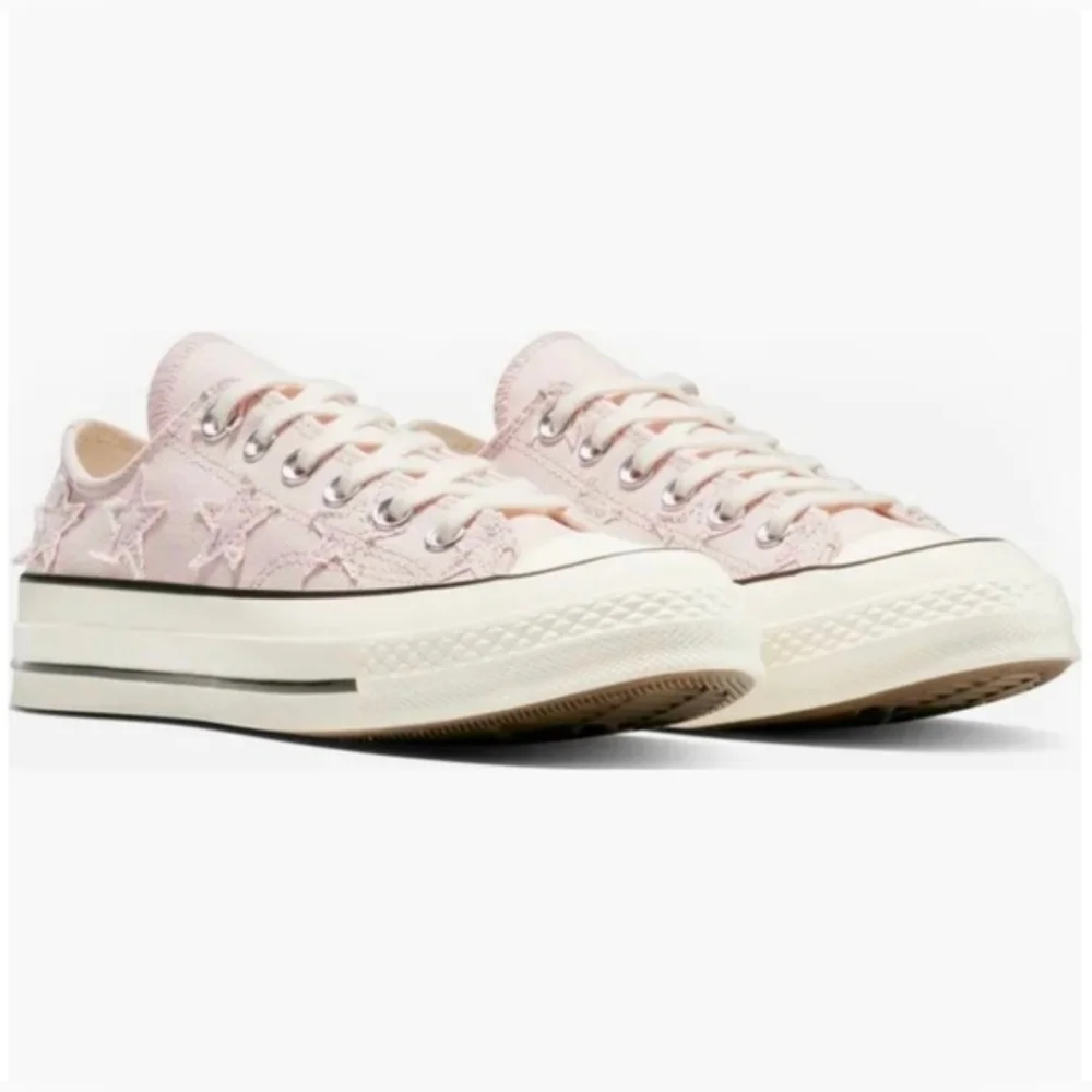 Chuck 70 Celestial Low Sneaker Shy Flamingo 9 Women's Men/Youth 7 Stars - Picture 2 of 12